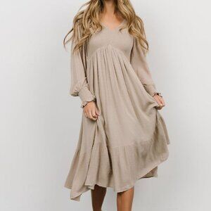 Super cute tan boutique dress